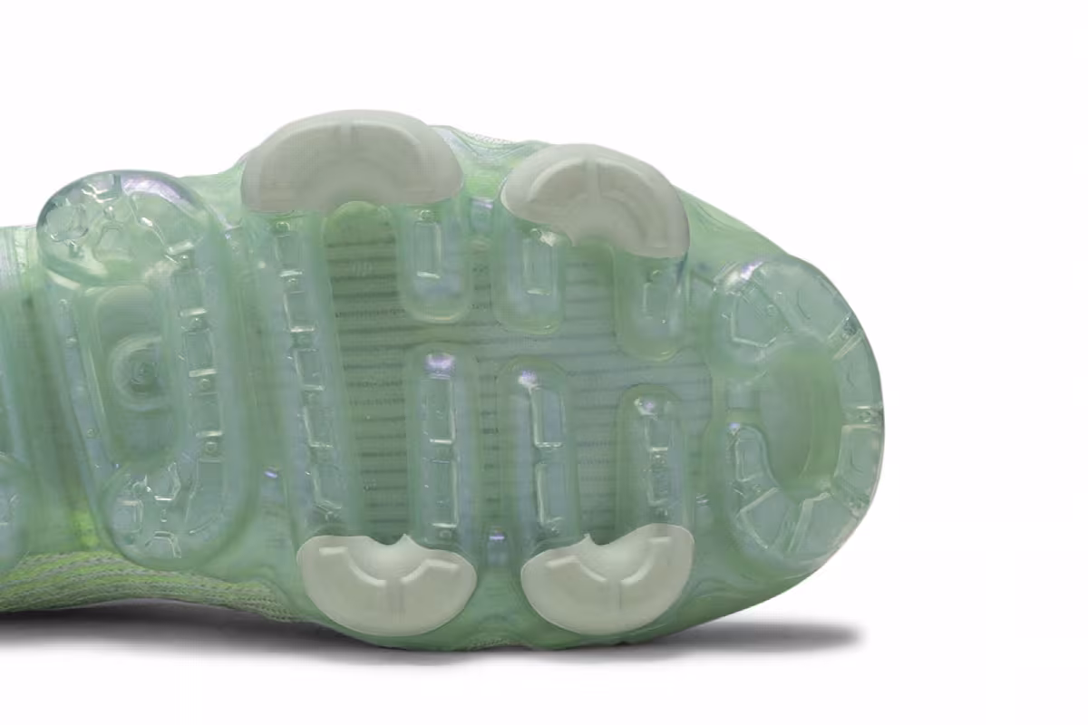 Nike Women's Air VaporMax Flyknit 3 Jade Aura, view 6