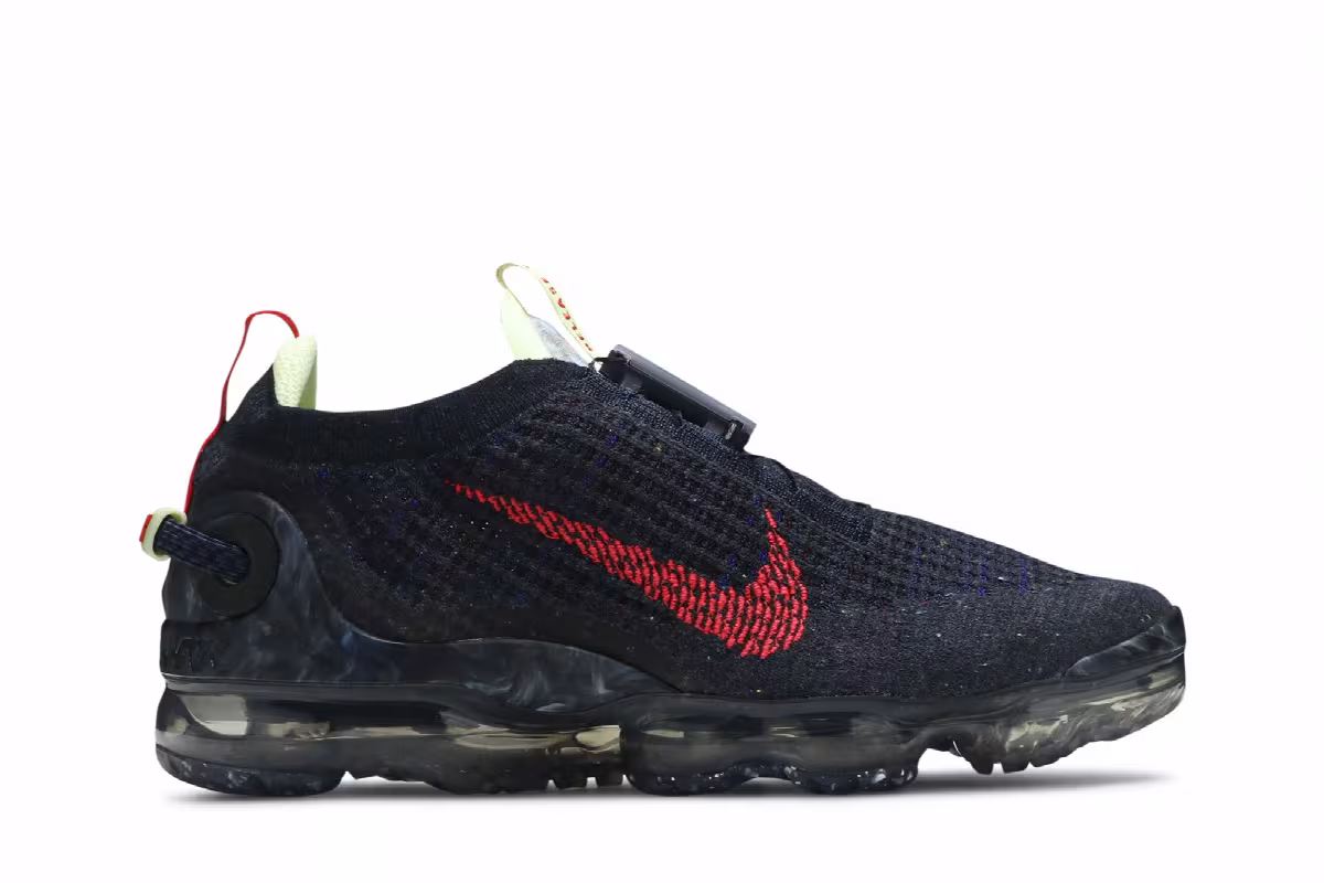 Nike Air VaporMax 2020 Flyknit Obsidian Siren Red, view 2