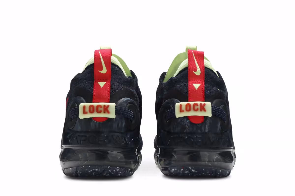 Nike Air VaporMax 2020 Flyknit Obsidian Siren Red, view 7