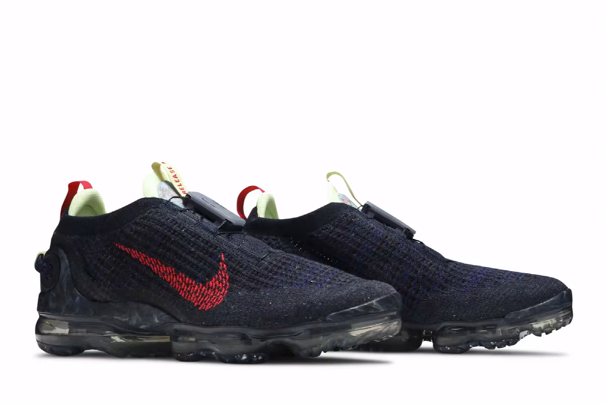 Nike Air VaporMax 2020 Flyknit Obsidian Siren Red, view 9
