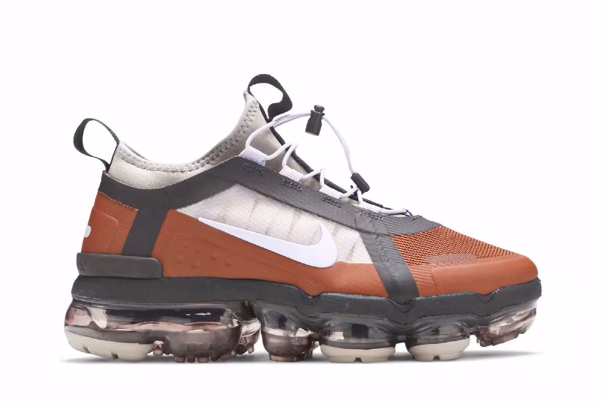 Nike Women's Air VaporMax 2019 Cinnamon, view 2