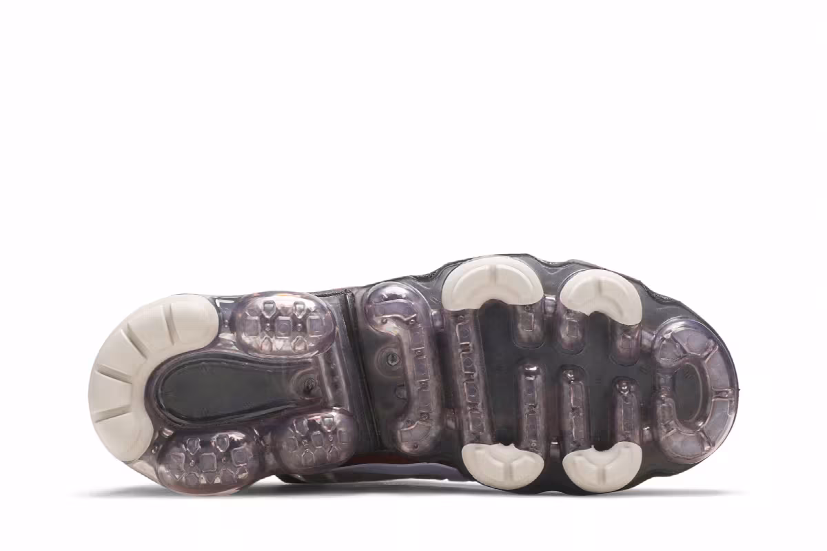 Nike Women's Air VaporMax 2019 Cinnamon, view 5