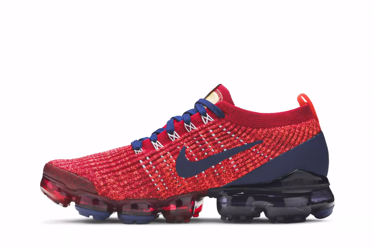 Nike Air VaporMax Flyknit 3 Noble Red, view 4