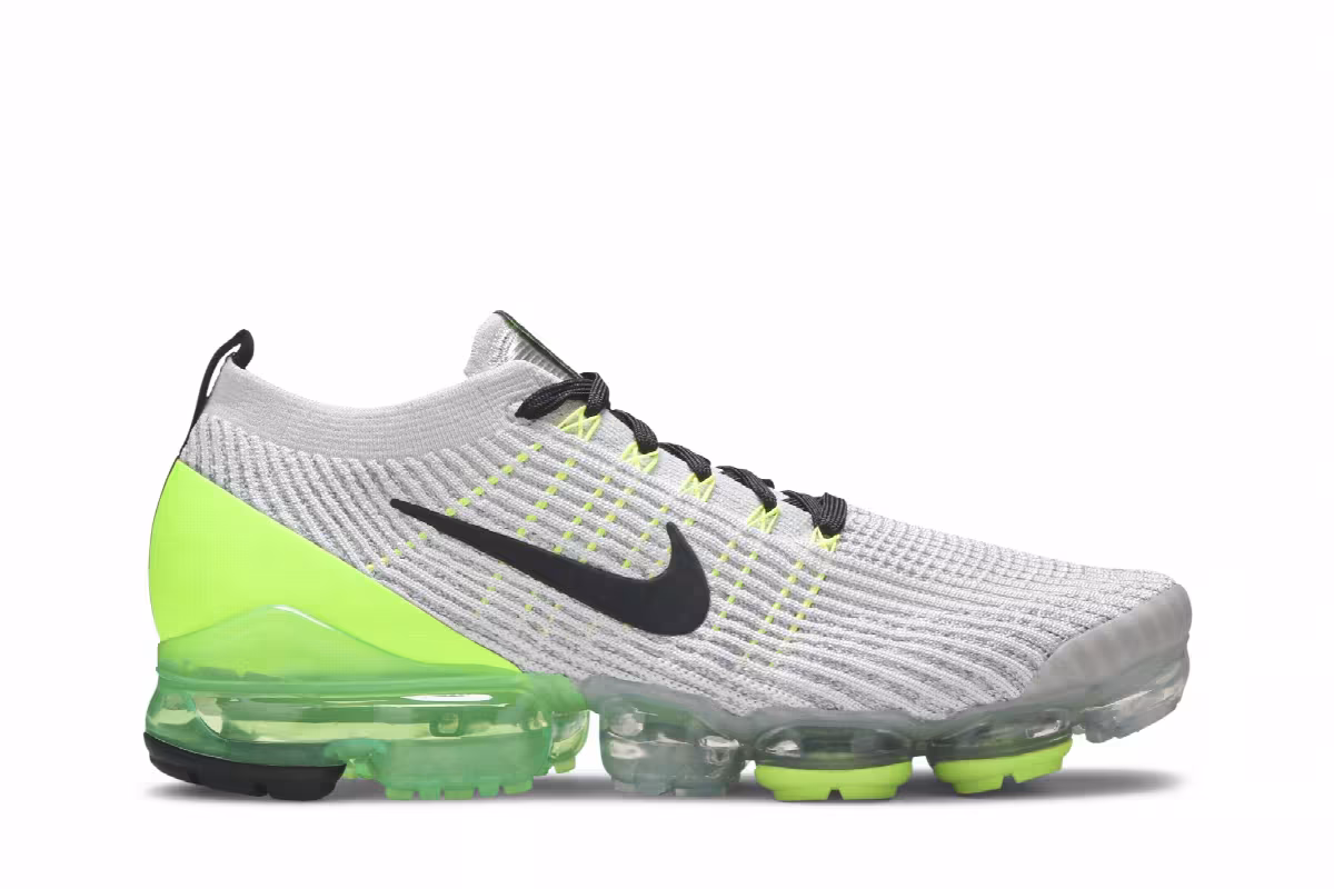 Nike Air VaporMax Flyknit 3 Electric Green, view 2