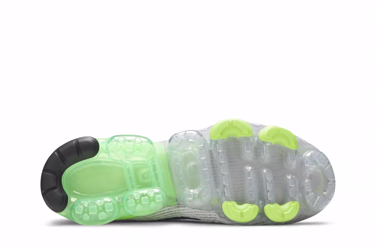 Nike Air VaporMax Flyknit 3 Electric Green, view 5