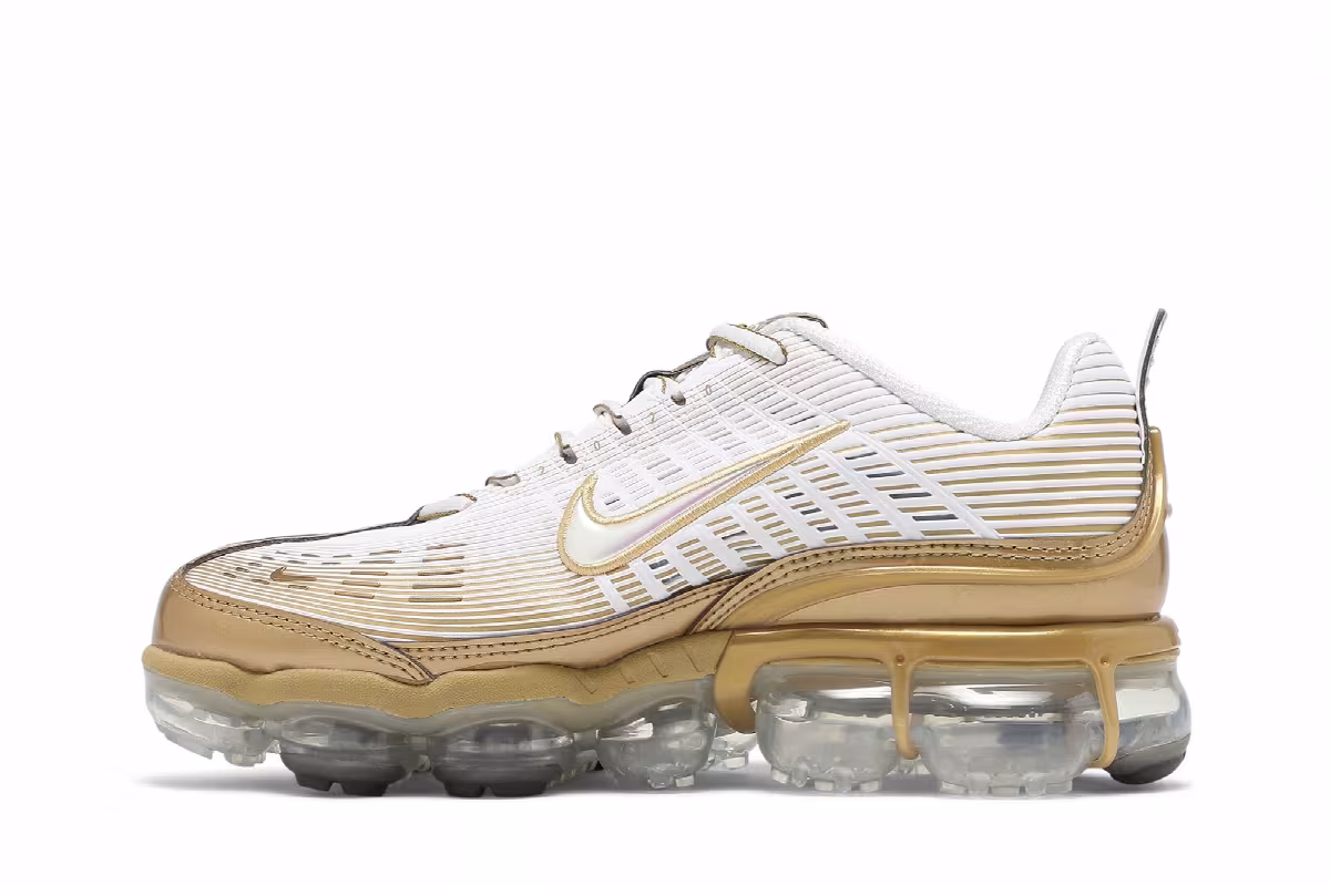 Nike Women's Air VaporMax 360 White Metallic Gold, view 4
