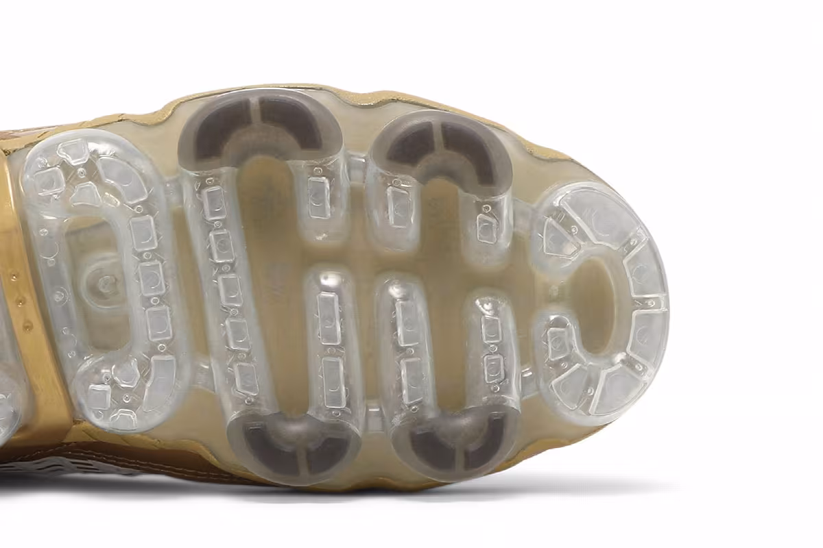 Nike Women's Air VaporMax 360 White Metallic Gold, view 6