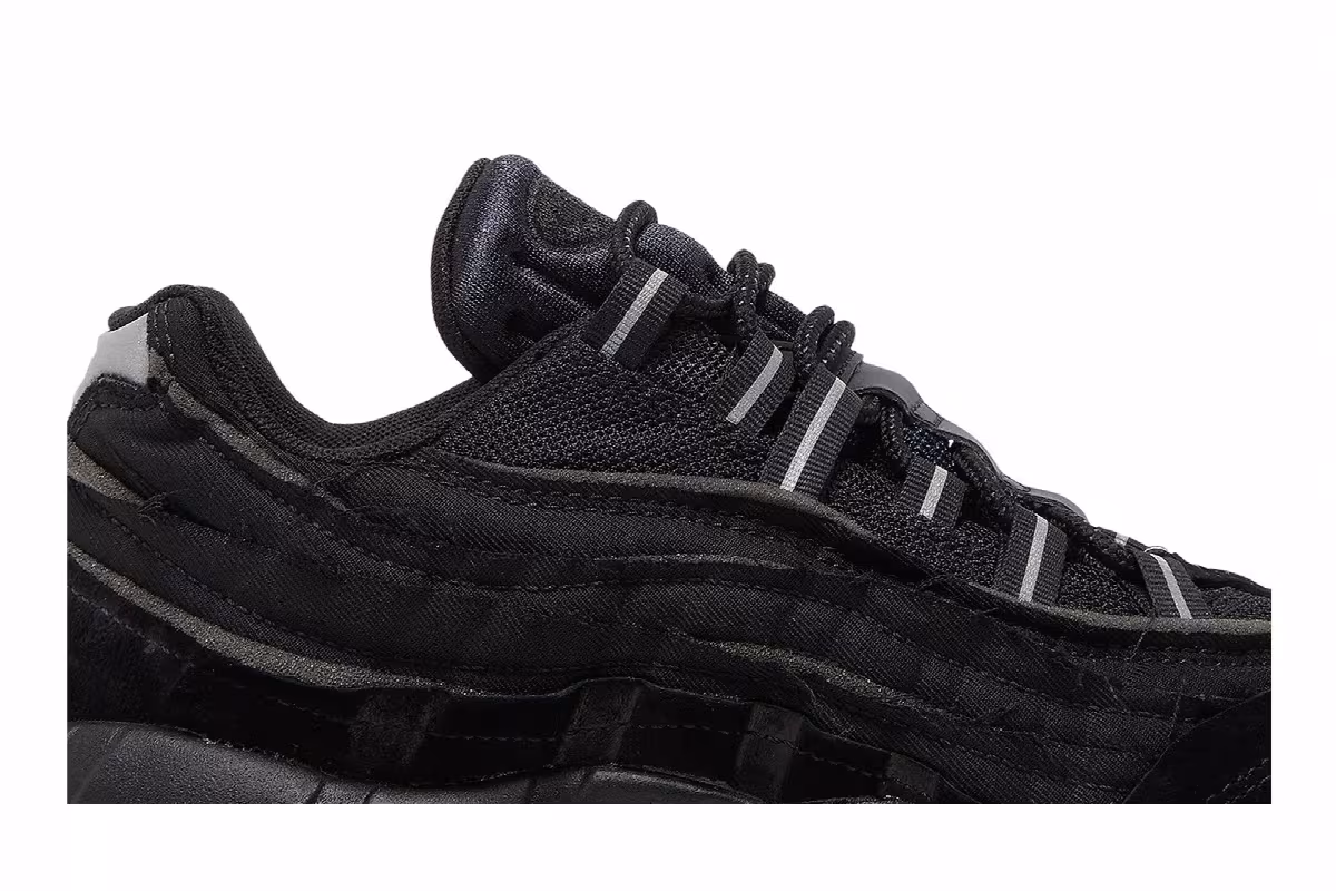 Comme des Garçons x Nike Air Max 95 Black, view 3