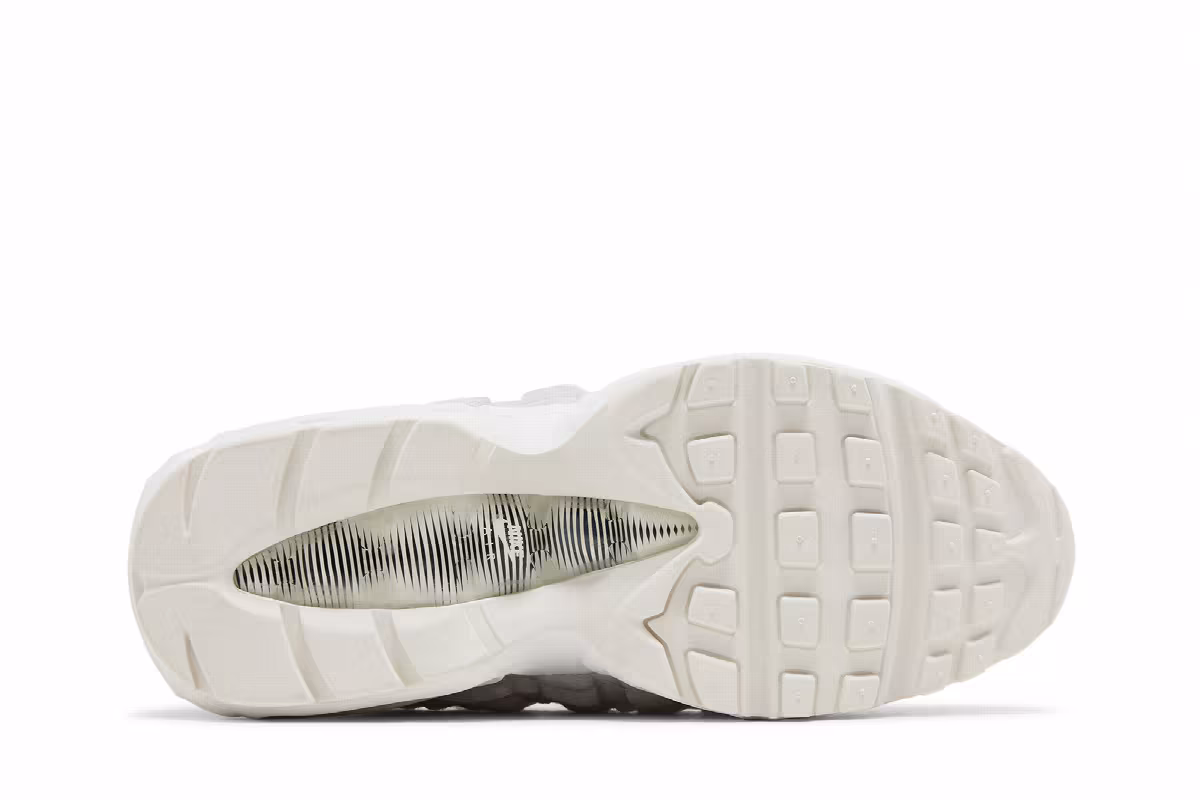 Comme des Garçons x Nike Air Max 95 White, view 5