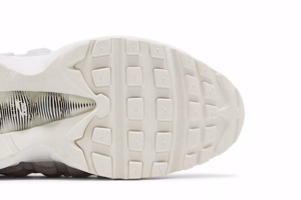 Comme des Garçons x Nike Air Max 95 White, view 6