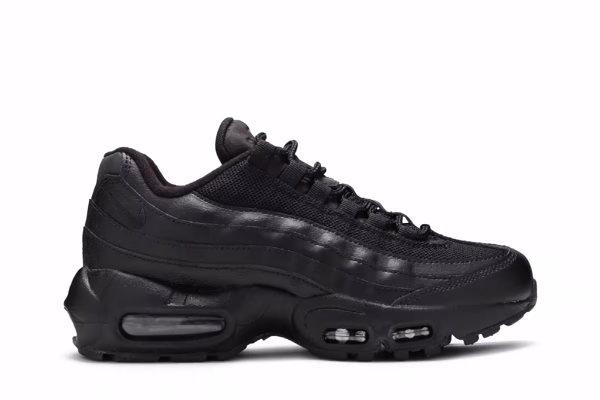 Nike Air Max 95 Recraft GS Triple Black, view 2