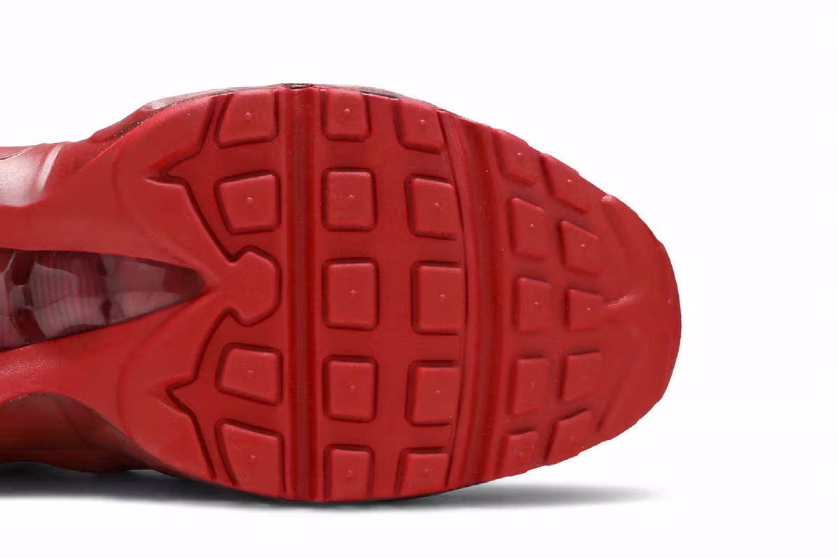 Nike Air Max 95 Triple Red, view 6