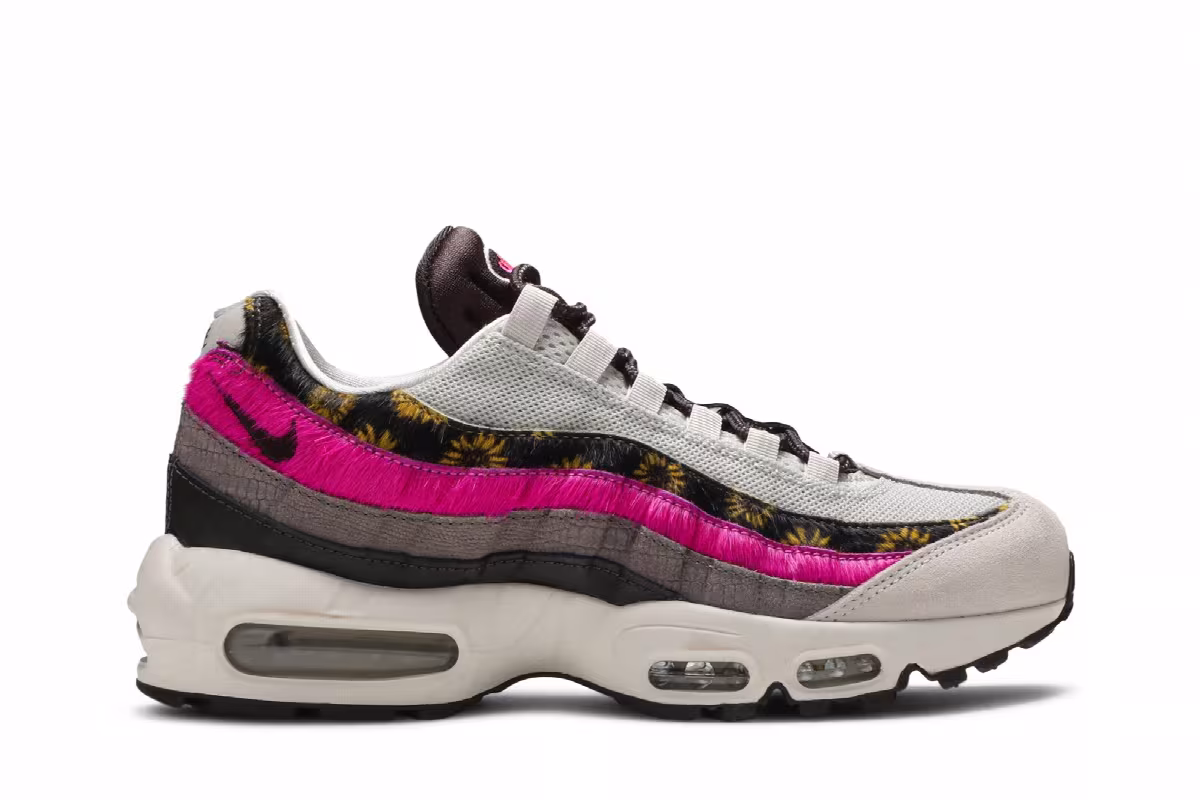 Nike Women's Air Max 95 Premium Animal Floral Prints, view 2