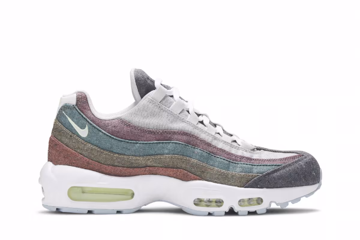 Nike Air Max 95 Recycled Canvas Pack, view 2