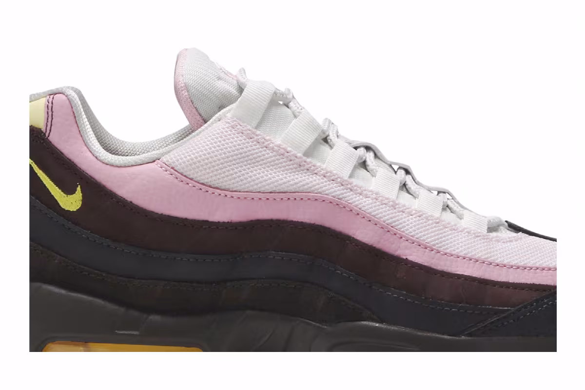 Nike Women's Air Max 95 Cuban Link, view 3