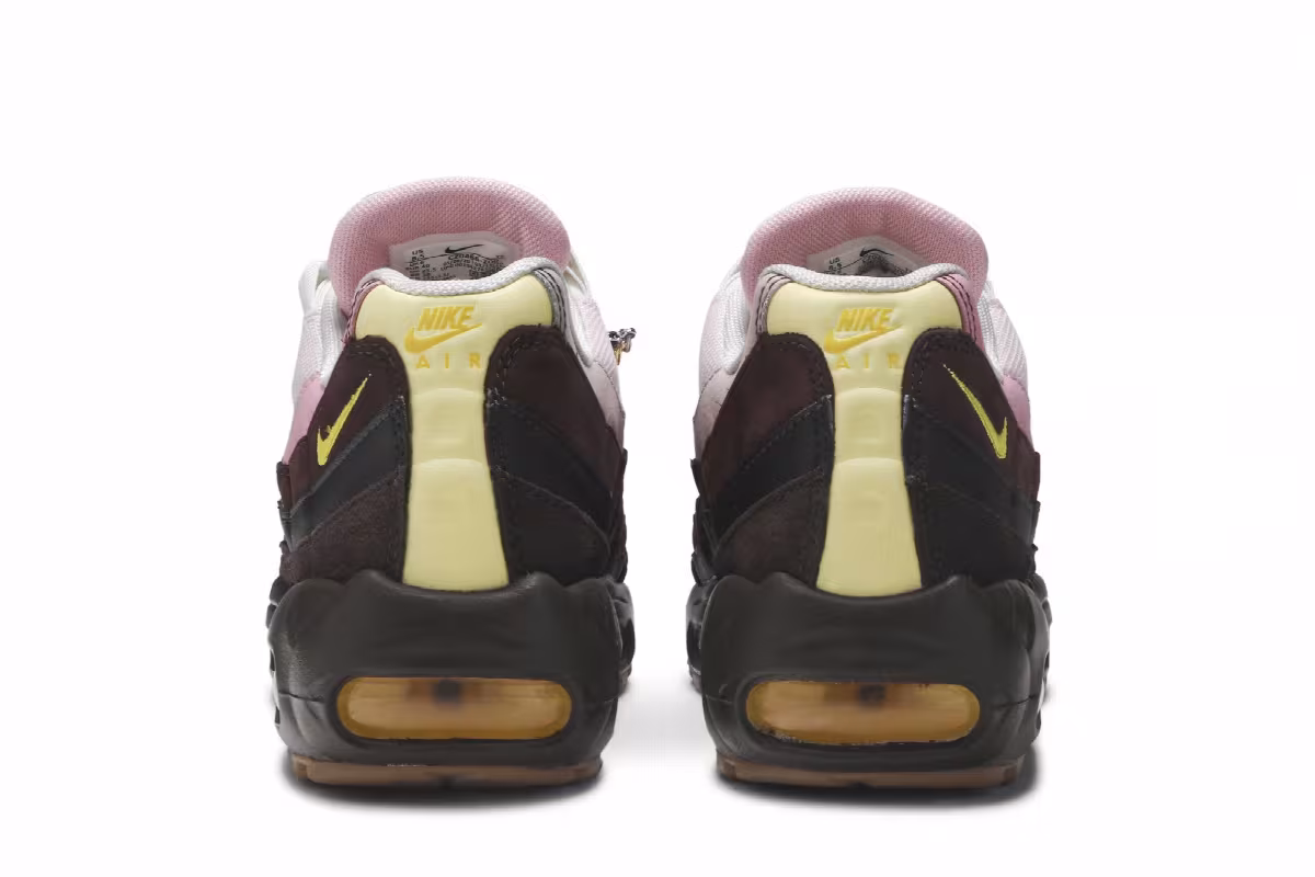 Nike Women's Air Max 95 Cuban Link, view 7