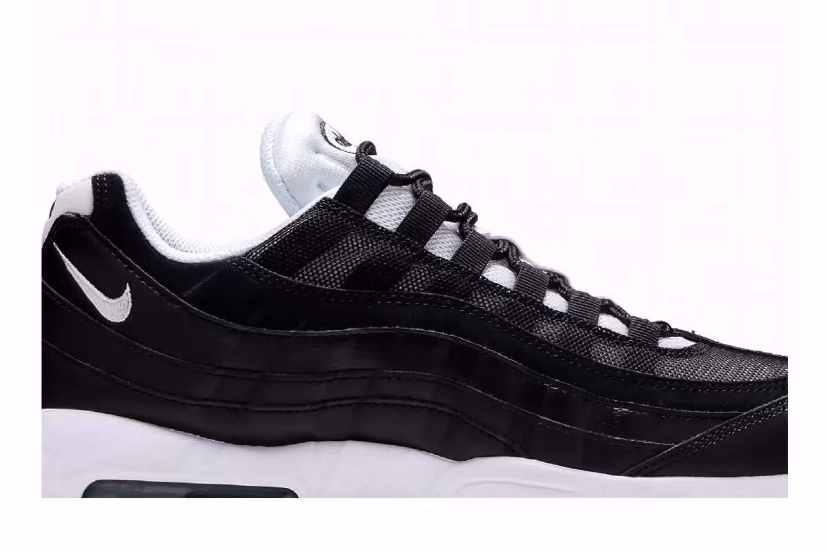 Nike Air Max 95 Ying Yang Pack - Black, view 3