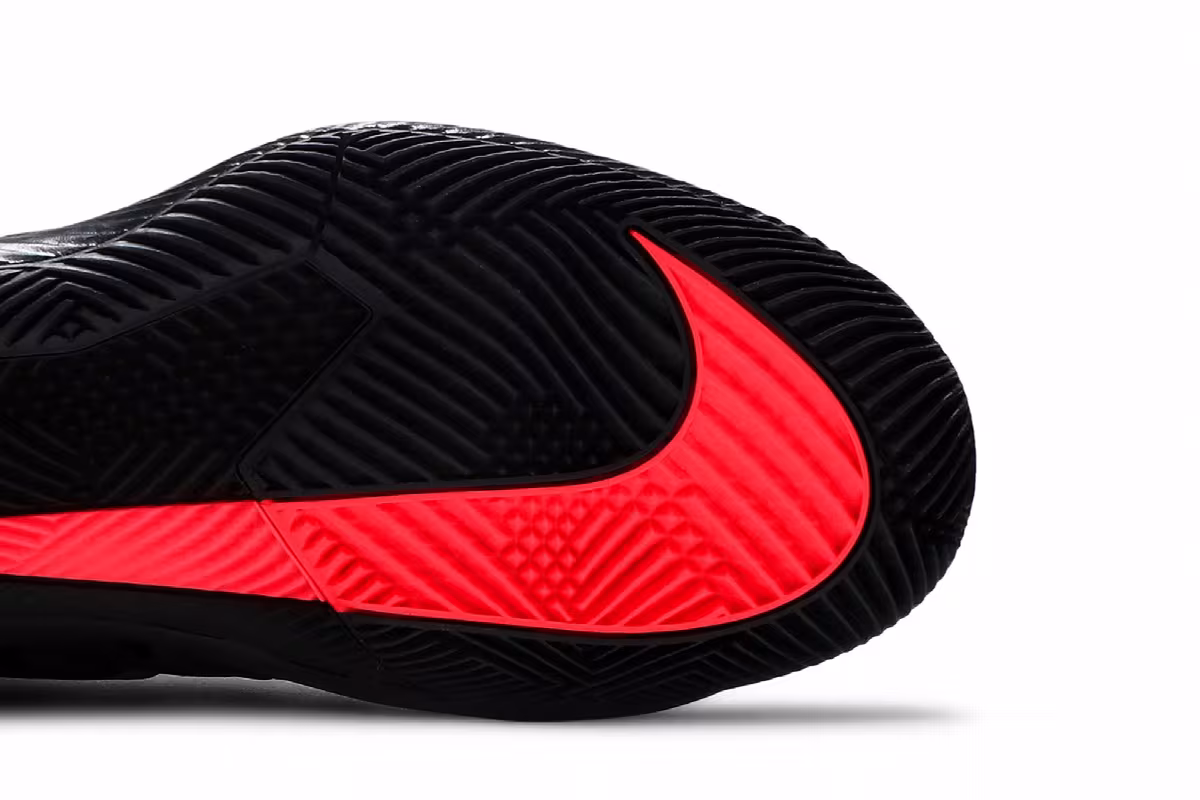 NikeCourt Zoom Vapor X Air Max 95 Solar Red, view 6
