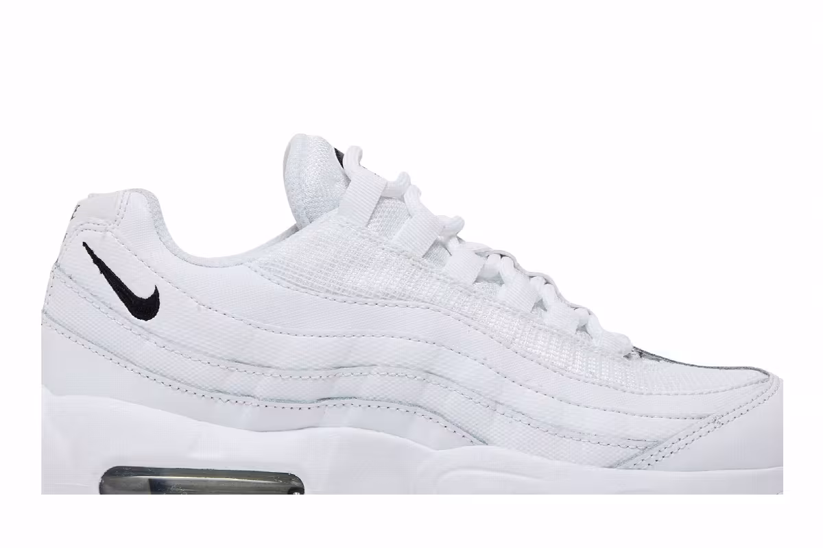 Nike Women's Air Max 95 Essential White Black, view 3