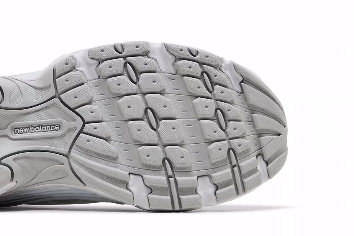 New Balance 530 White Silver Metallic Polka Do, view 6