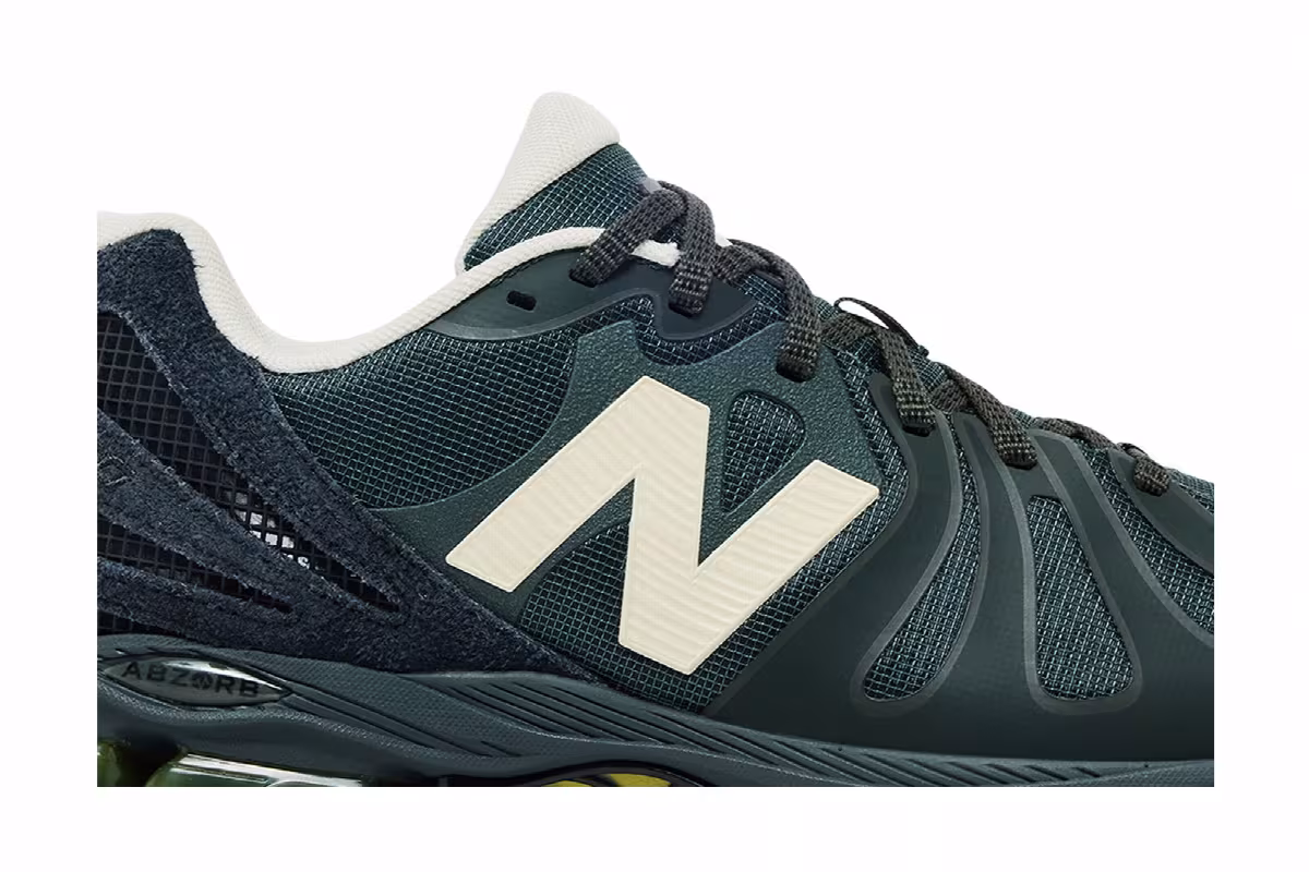 Stone Island x New Balance ABZORB 1890 Deep Forest, view 3