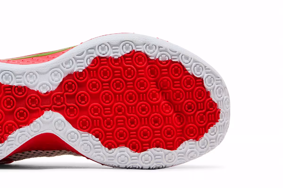 Nike PG 4 Christmas, view 6