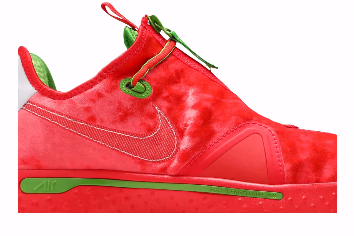 Nike PG 4 Christmas, view 3