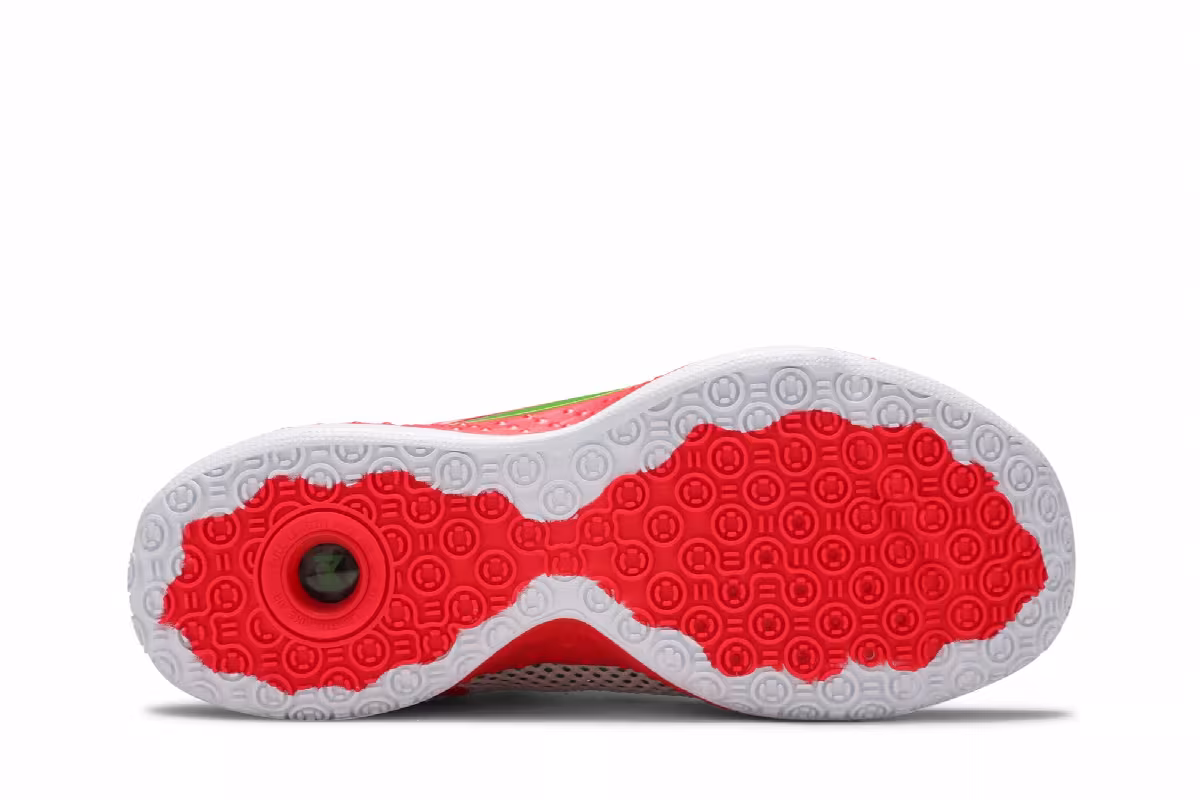 Nike PG 4 Christmas, view 5