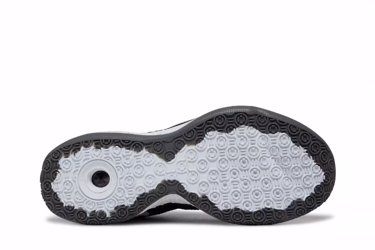 Nike PG 4 EP Oreo, view 5