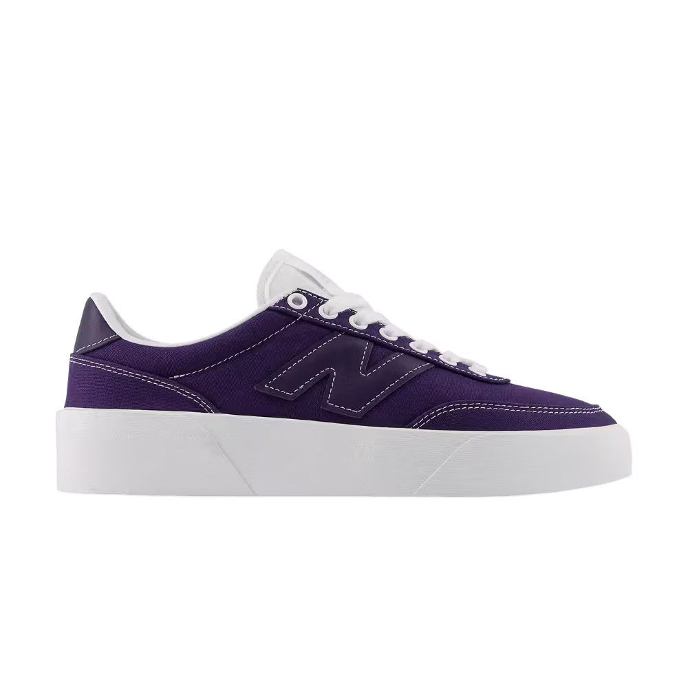 New Balance 750 Outfield Angora