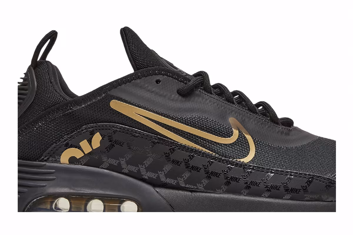 Nike Air Max 2090 Black Metallic Gold, view 3