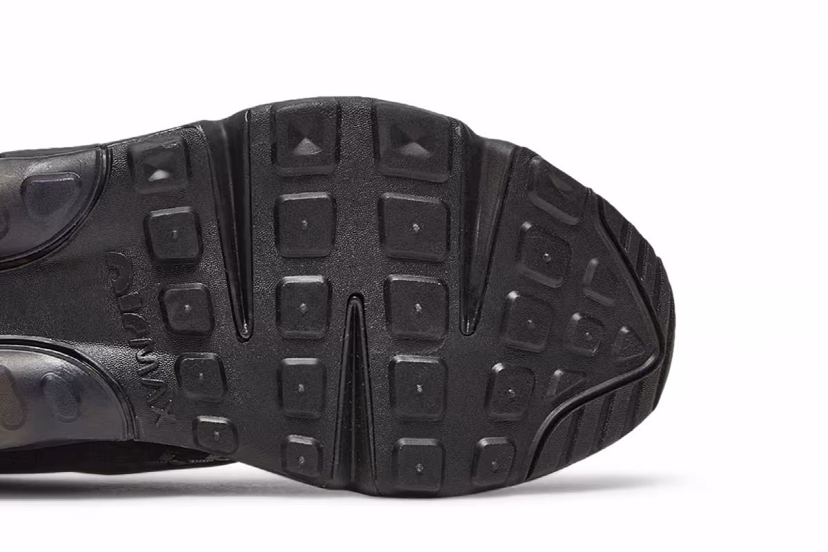 Nike Air Max 2090 Black Metallic Gold, view 6