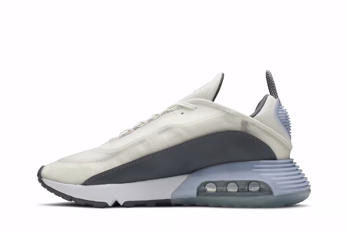 Nike Women's Air Max 2090 Sail Cool Grey, view 4