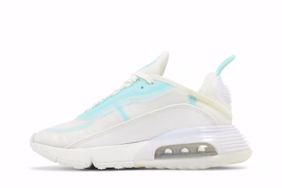 Nike Women's Air Max 2090 Aurora Green, view 4