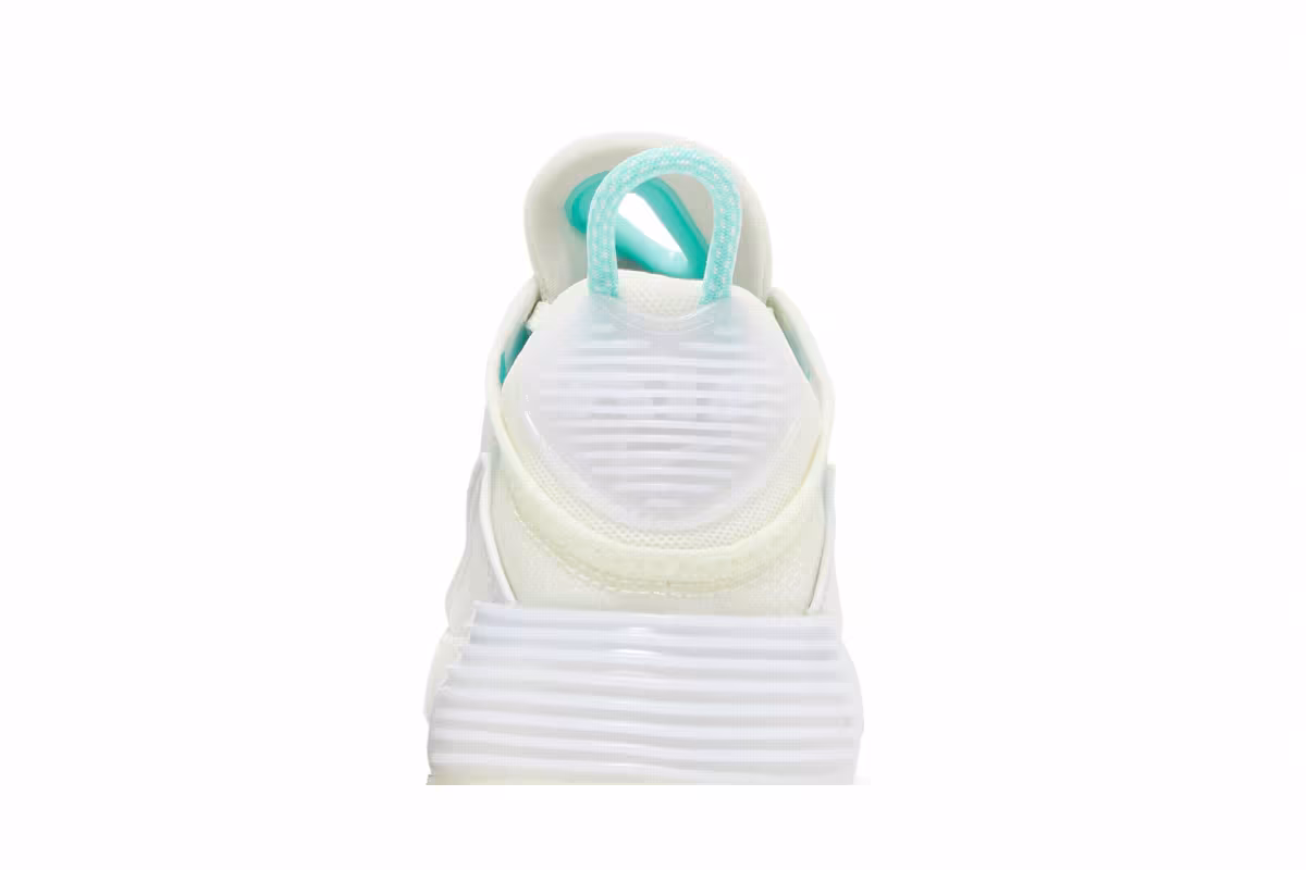 Nike Women's Air Max 2090 Aurora Green, view 8