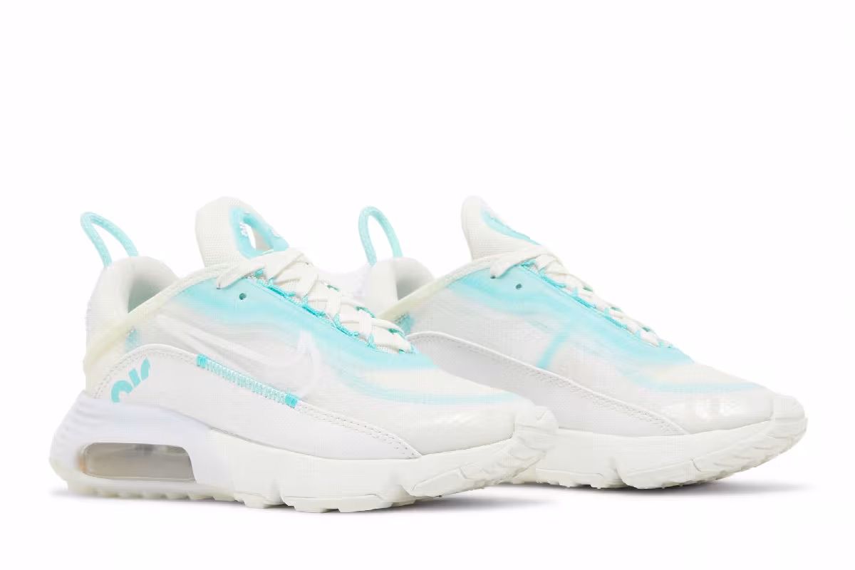 Nike Women's Air Max 2090 Aurora Green, view 9