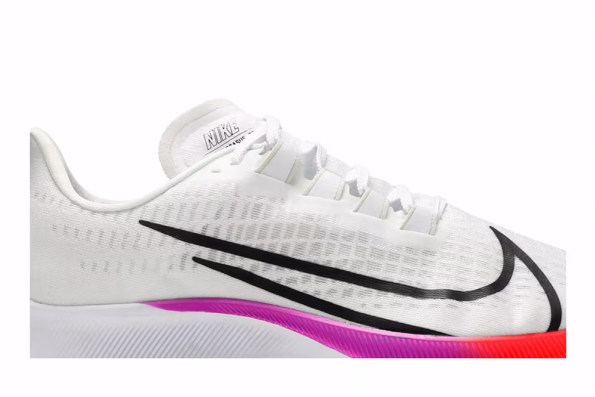 Nike Air Zoom Pegasus 37 White Multi, view 3