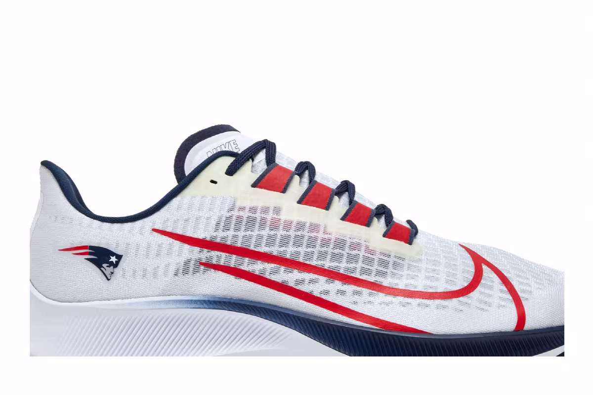 Nike Air Zoom Pegasus 37 New England Patriots, view 3