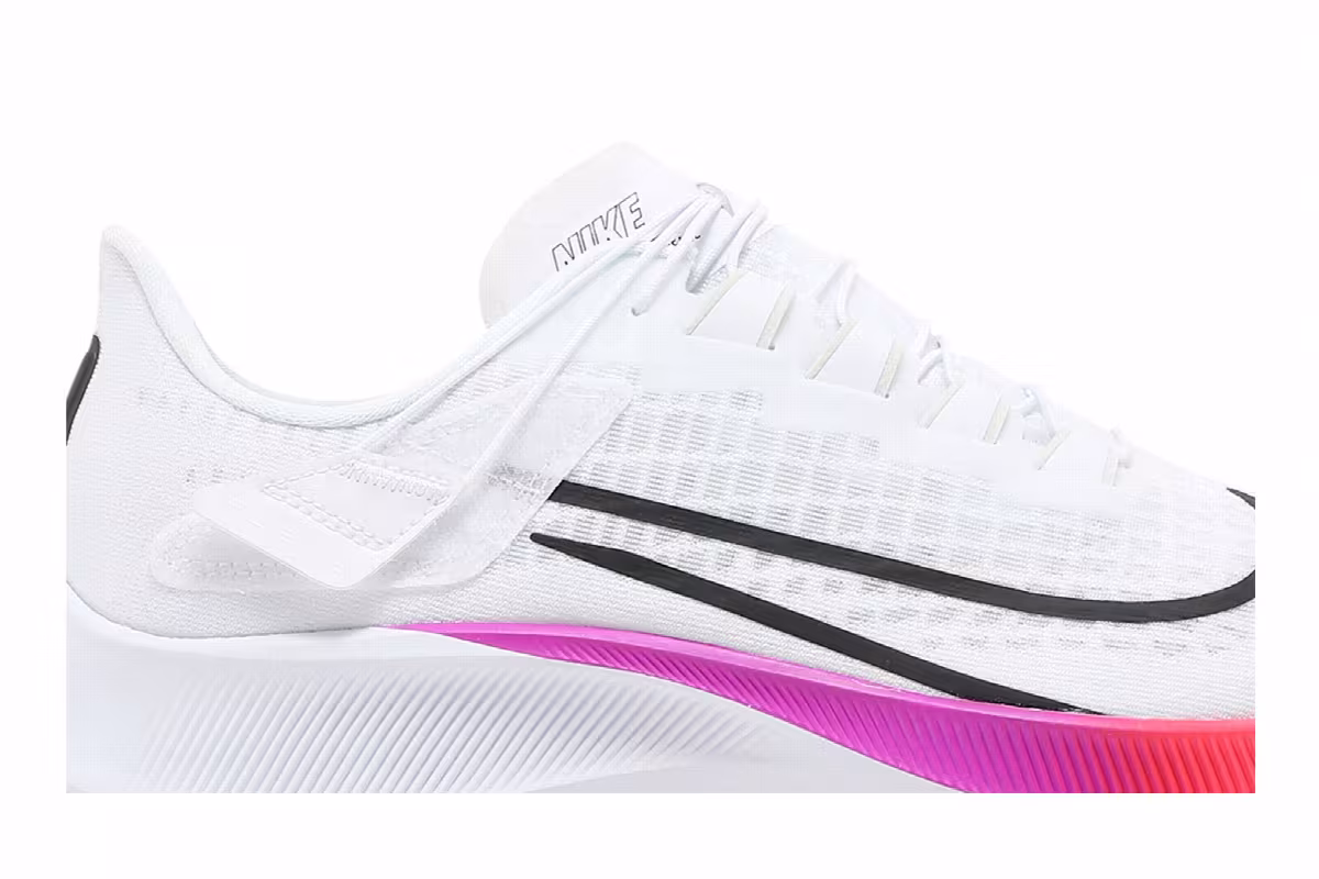 Nike Air Zoom Pegasus 37 FlyEase White Multi-Color, view 3