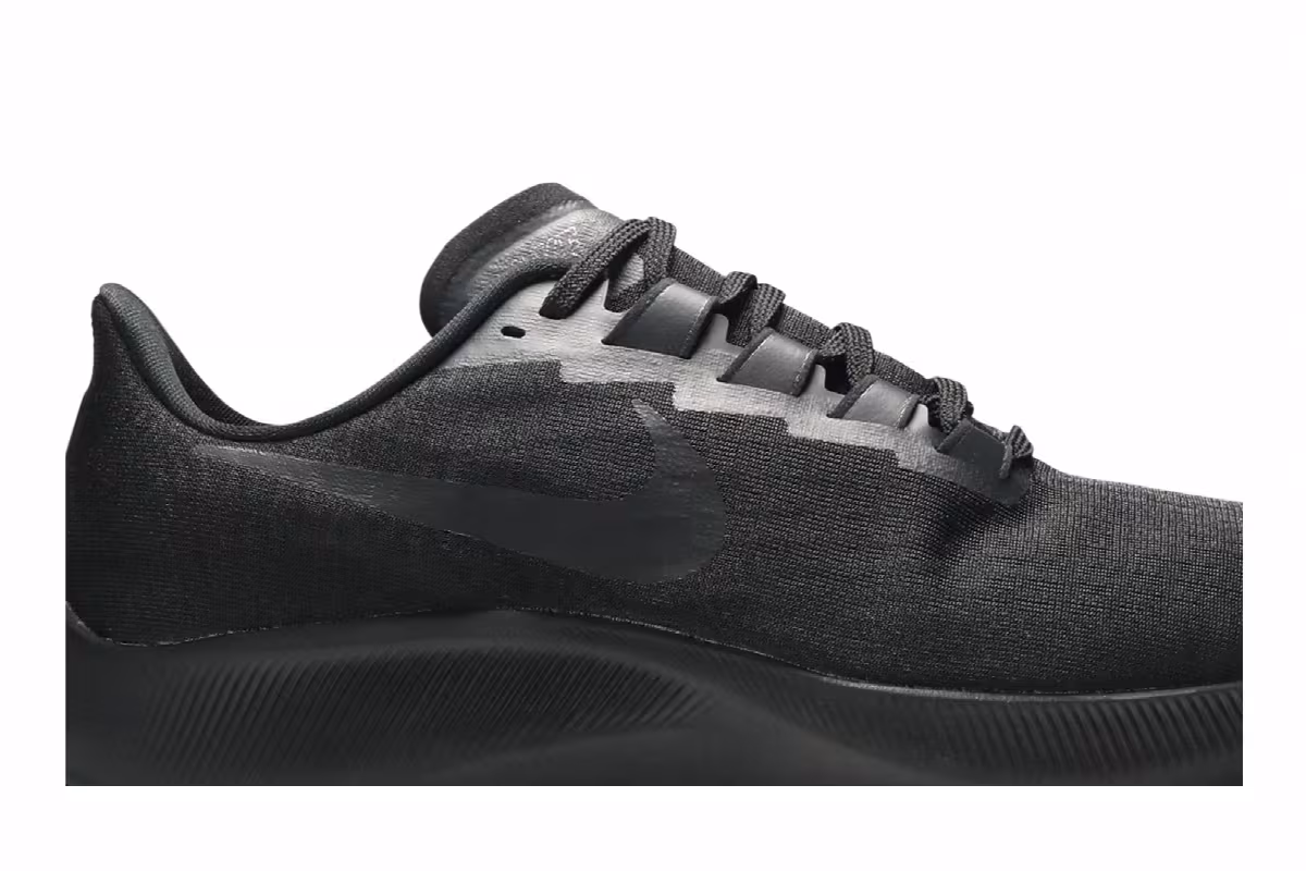 Nike Air Zoom Pegasus 37 Black Dark Grey, view 3