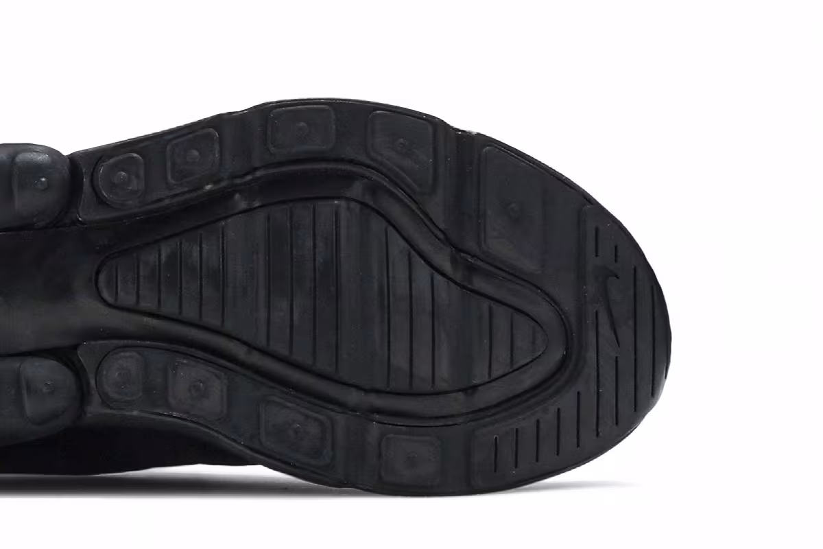 Nike Air Max 270 BG Triple Black, view 6