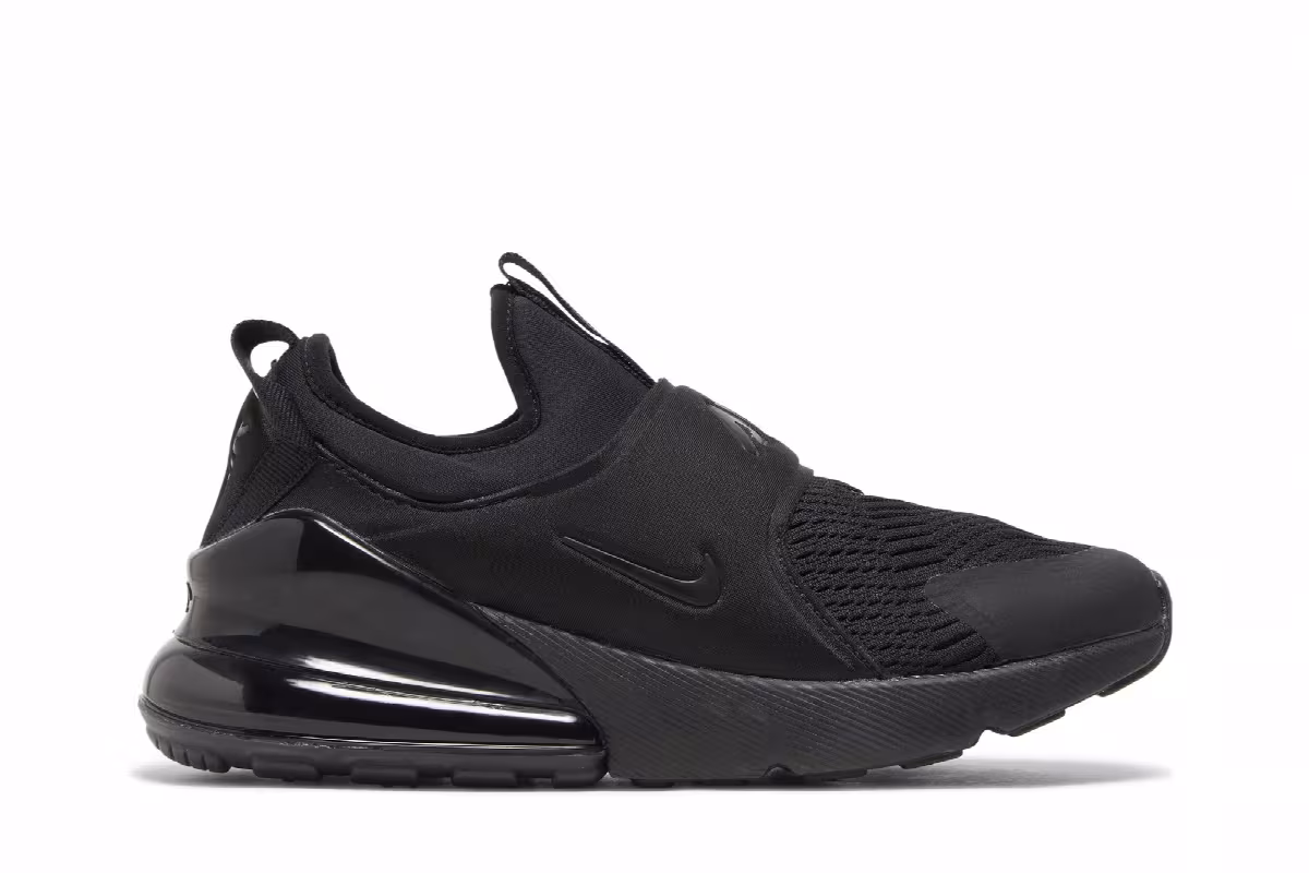 Nike Air Max 270 Extreme GS Triple Black, view 2