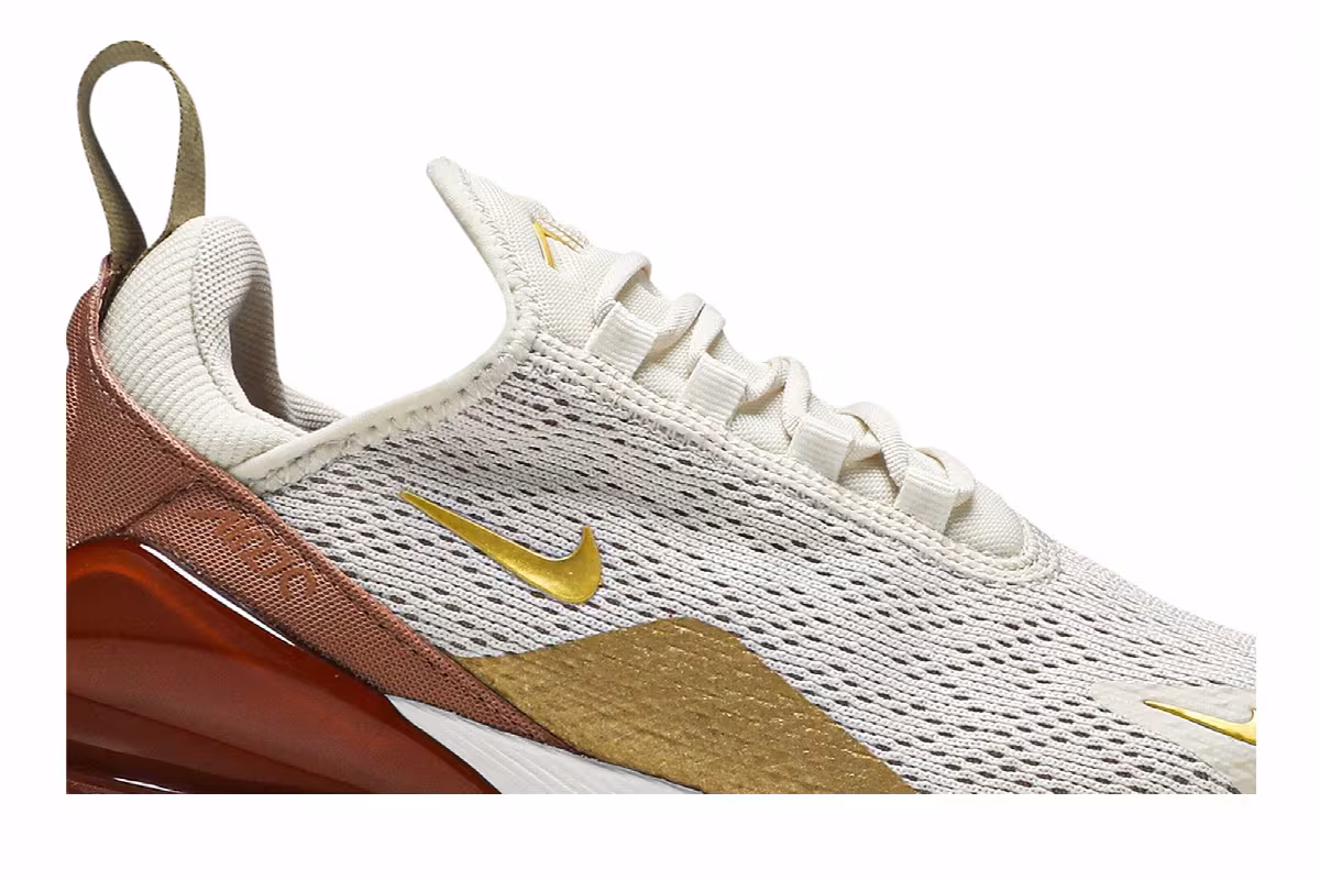 Nike Women's Air Max 270 Light Cream, view 3