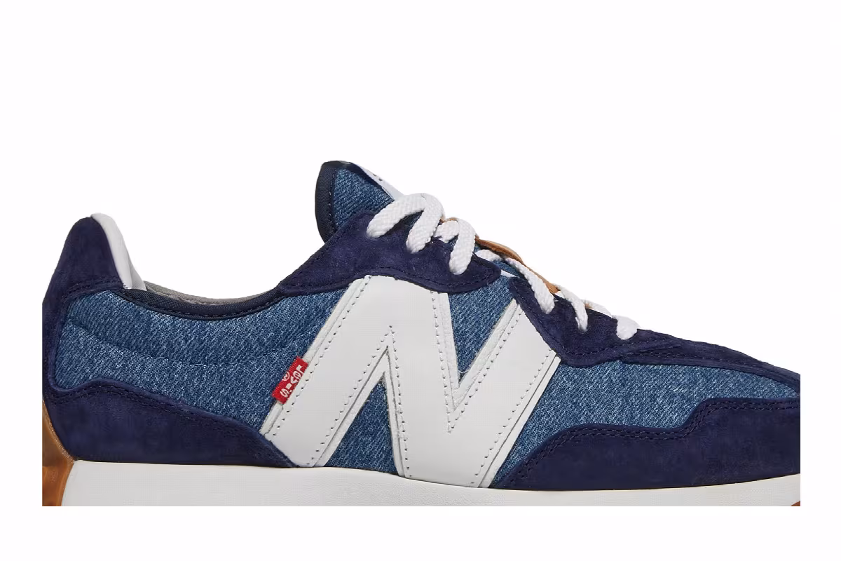 Levi's x New Balance 327 Indigio Denim, view 3