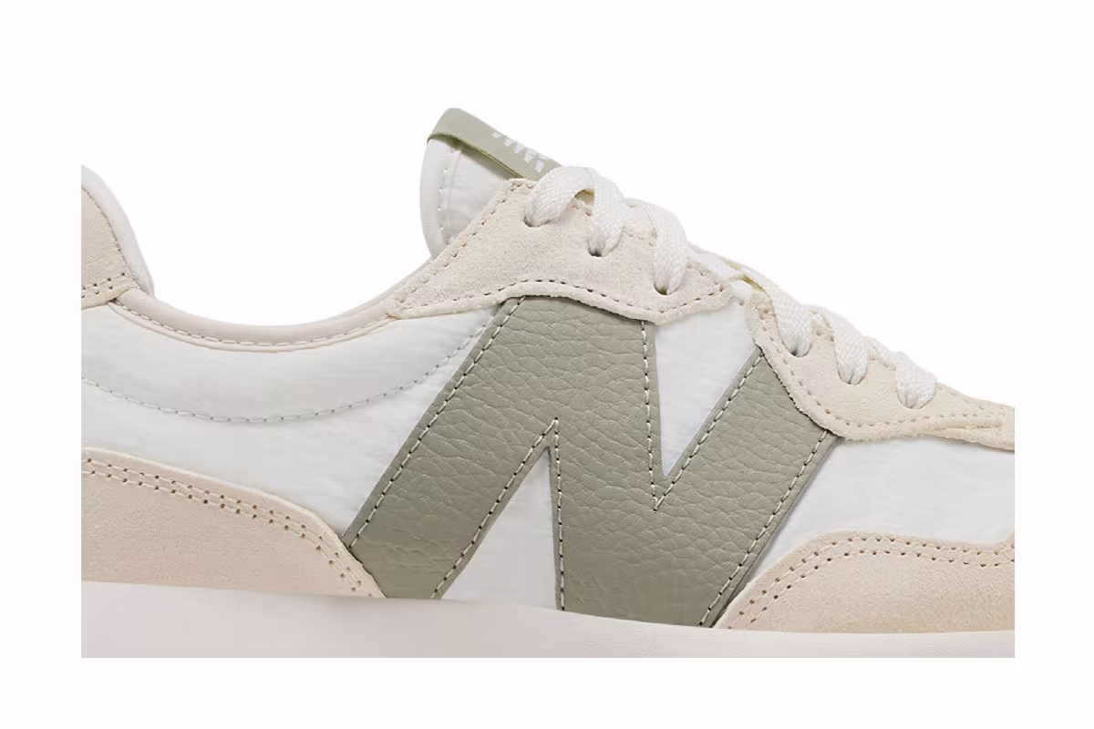New Balance Women's 327 Linen Olivine, view 3