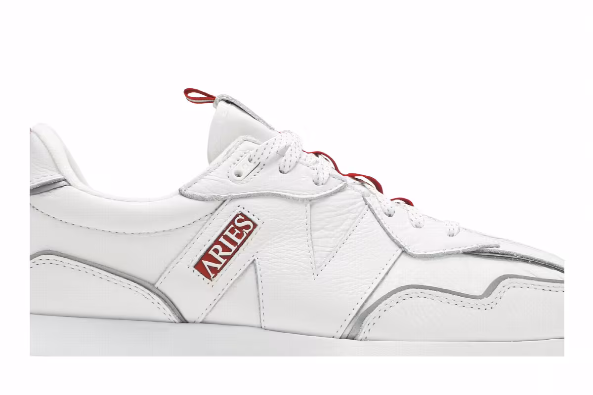 Aries x New Balance 327 INVINCIBLE II - White, view 3