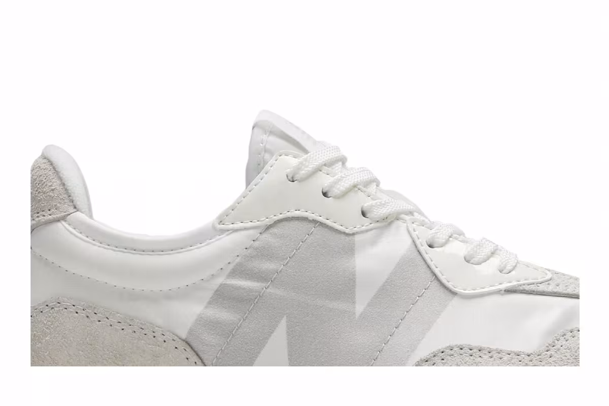 New Balance Women's 327 White Moonbeam, view 3