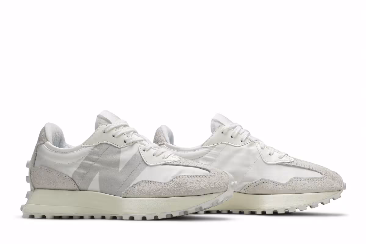 New Balance Women's 327 White Moonbeam, view 9