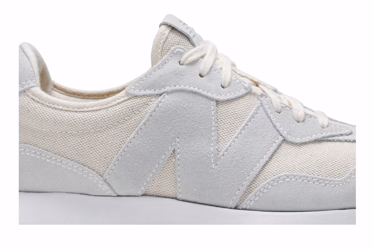 New Balance Women's 327 Light Blue Beige, view 3