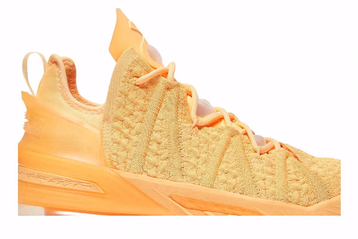 Nike LeBron 18 EP Sisterhood, view 3